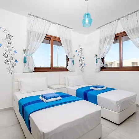 Villa Serenity Seafront *