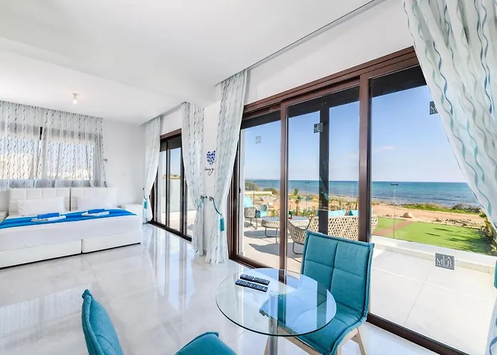 Вилла Serenity Seafront Айя-Напа