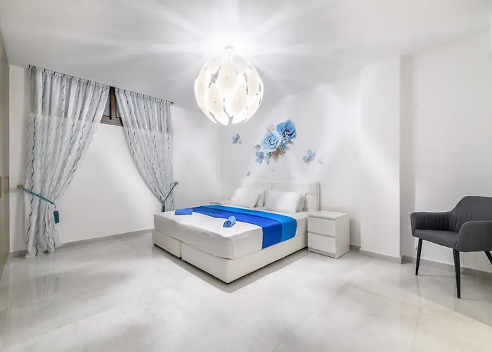 Serenity Seafront * Айя-Напа