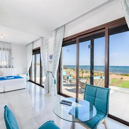 Βίλα Serenity Seafront Αγία Νάπα